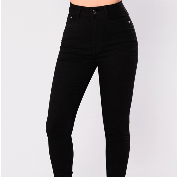 Fashionnova Scottsdale HighWaist Black Skinny Jean - Picture 3 of 6